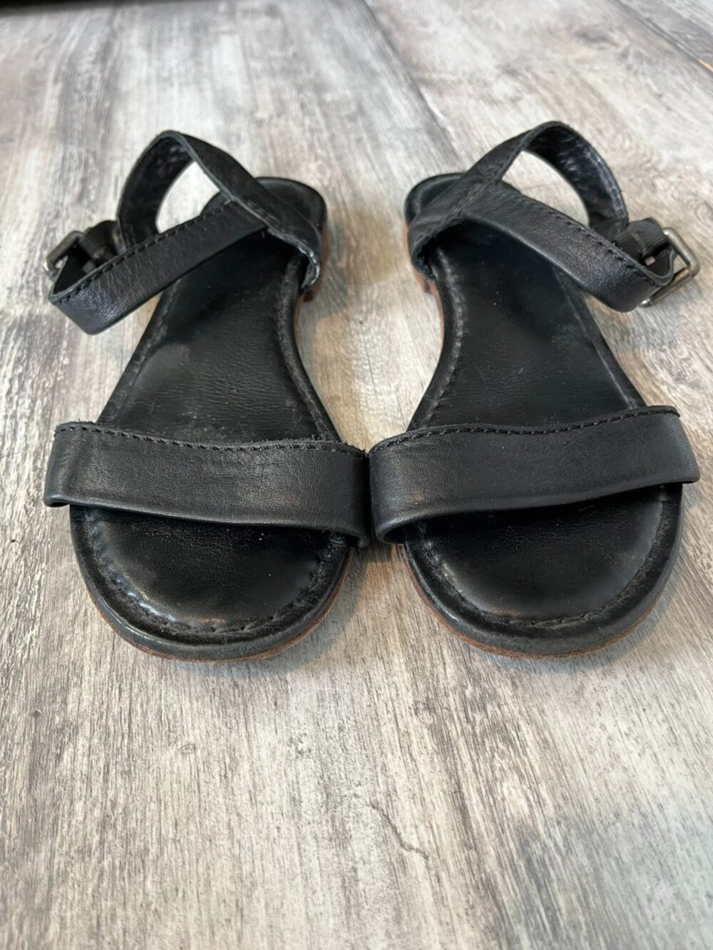 Frye Rachel T Flat Leather Sandals, Black, Women's US 6.5 - Picture 3 of 9